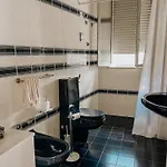 Maison Li Signuri Μάλιε