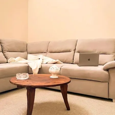 בית נופש Maison Li Signuri מאלייה